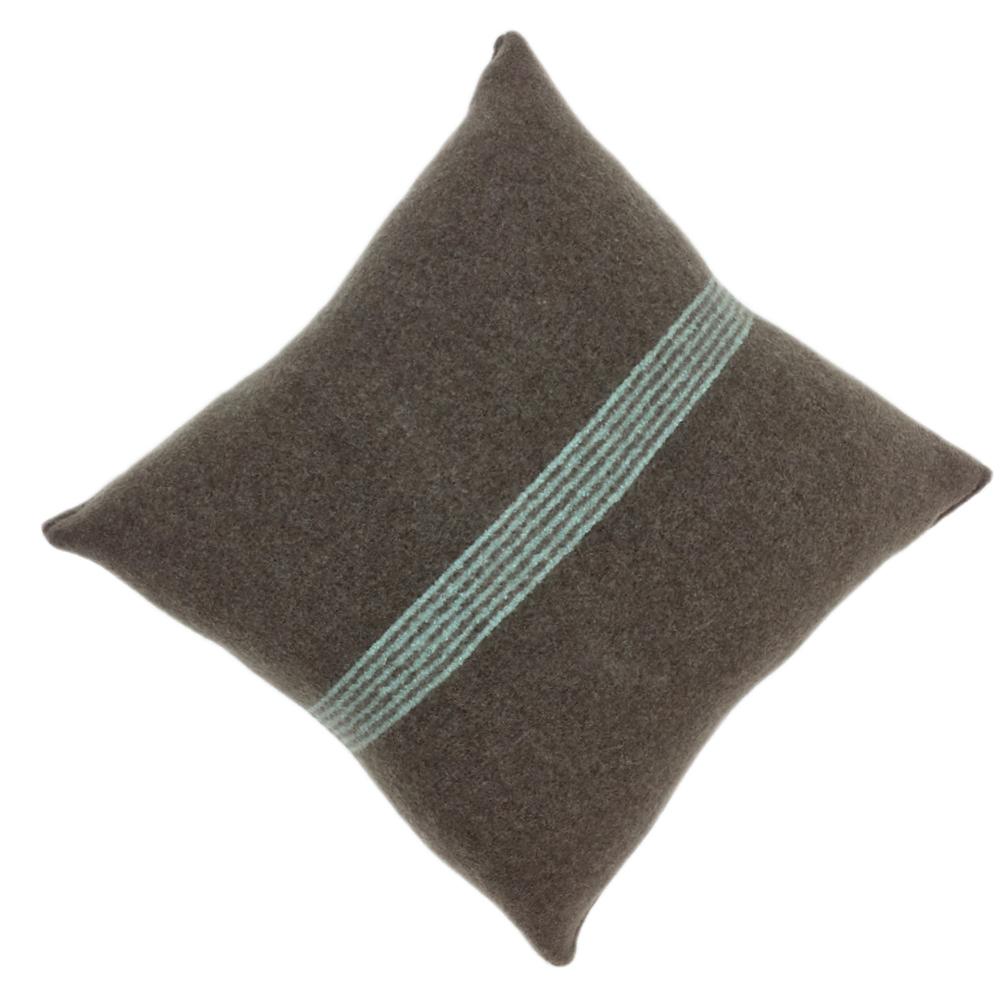 two_colour_cushion_leather.jpg_1